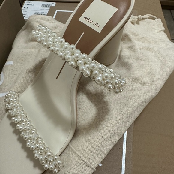 Band new. Never worn. Dolce Vita heels - Picture 2 of 6
